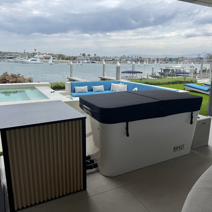 RevX Acrylic X Tub Cold Plunge + LUX High Performance Chiller and Filtration System